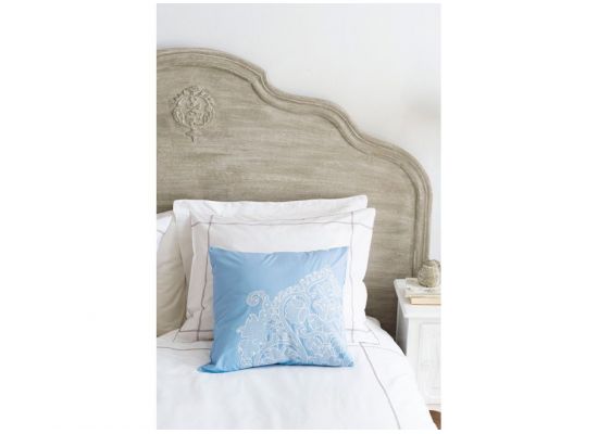 Ariadne Delight cushion Light Blue 50x50